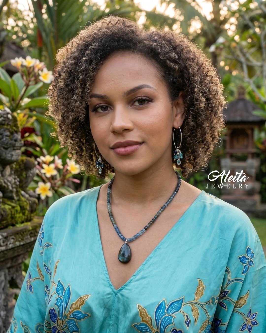 Moss Aquamarine Gemstone Necklace and Earrings Set